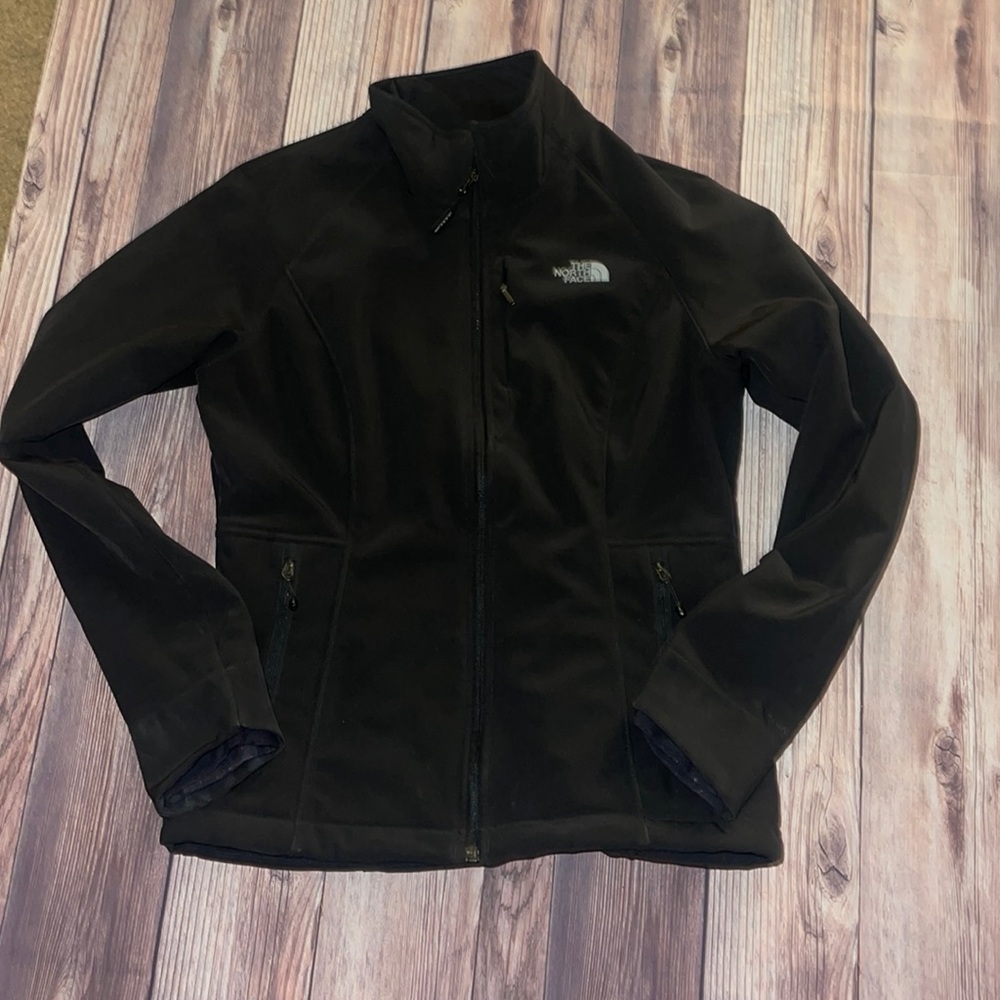 The North Face Black Zip Up Jacket! Women’s size Medium! EXCELLENT CONDITION!